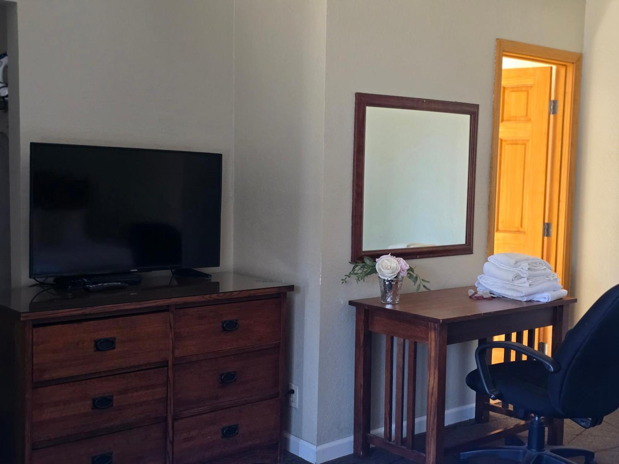 A&A Lake Tahoe Inn Саус Лэйк Тахо Экстерьер фото